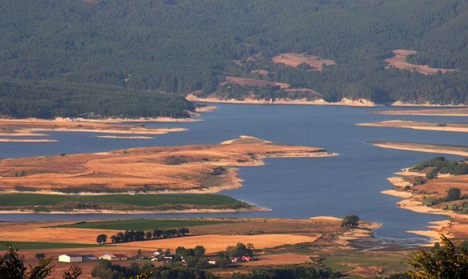 Lago di Cecita 