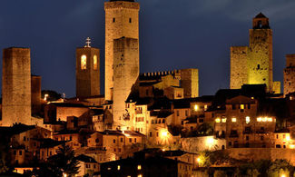 Toscana: l’amore sboccia tra le torri di San Gimignano