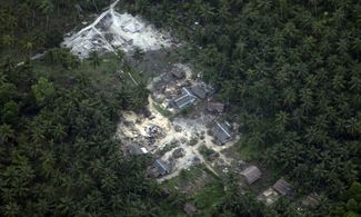 Forte terremoto in Indonesia, si teme un altro tsnunami