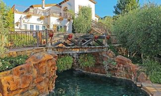 Hollywood, Eva Longoria vende la sua mega villa