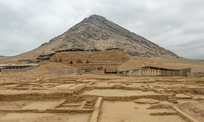 Moche Moon Pyramid (Huaca de la Luna), Peru