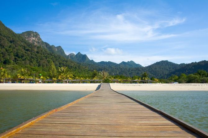 23 Tanjung Rhu Beach