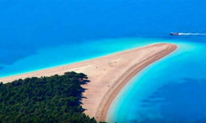 Zlatni Rat Golden Cape  Bol Croazia