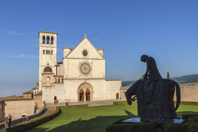 Campanile della basilica di San Francesco, Assisi (Perugia)