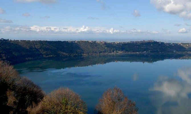 lago albano campagnia castelli romani natura cielo acqua