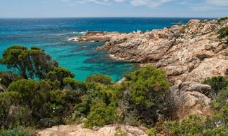 Chia, la spiaggia più bella d'Italia è in Sardegna