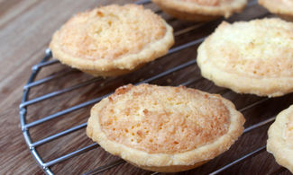 Traditional South African Hertzoggies