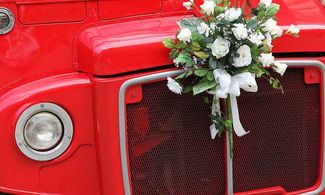 Bus con  buchè di fiori
