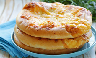 Langos, calda focaccia ungherese