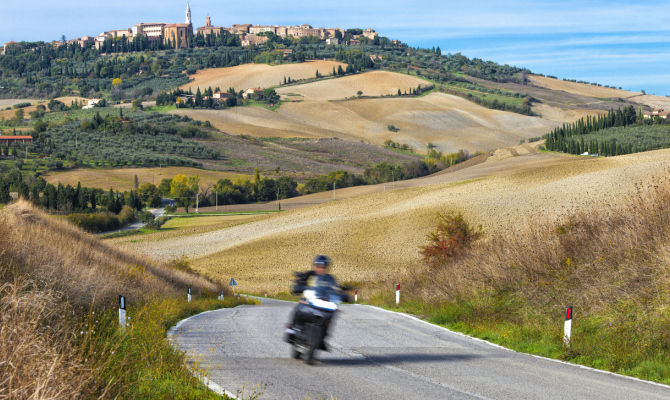 guida sicura in moto