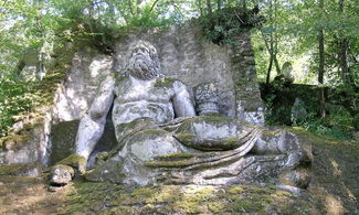 Viterbo: l'opera d'arte del Sacro Bosco 