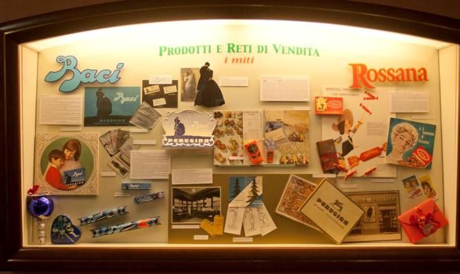  Esposizione dei prodotti perugina