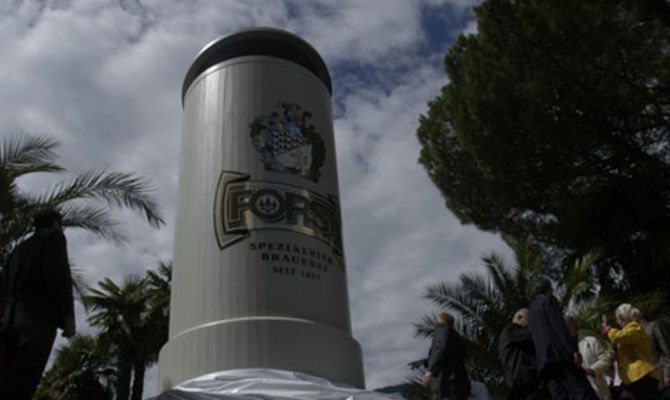 Il boccale di birra piÃ¹ grande del mondo