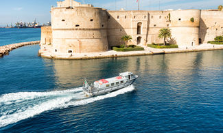 Taranto, torna alla luce una tomba ellenistica