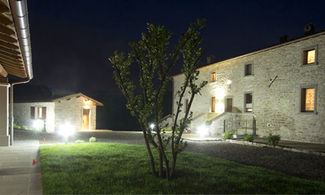 Fuga d'amore in agriturismo