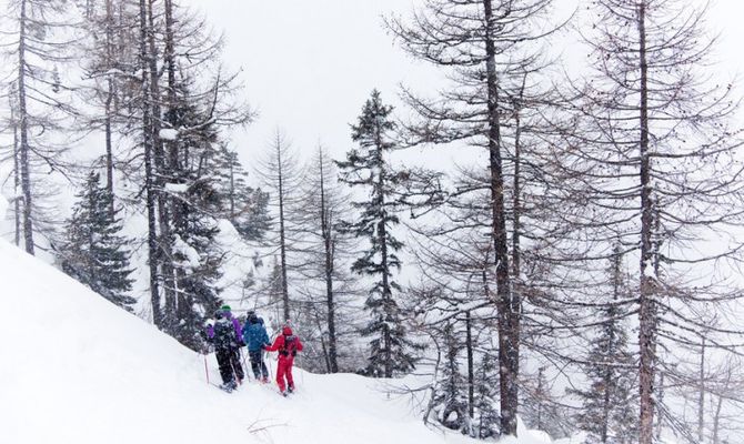 Sciatori tra le nevi di Courmayeur