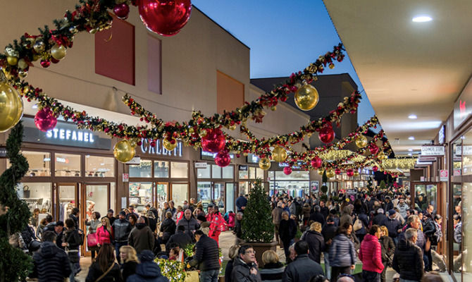 Brugnato 5Terre Outlet Village