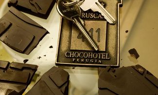 Dolci notti negli hotel di cioccolato