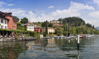 Lombardia, passeggiata lungolago a Pescallo