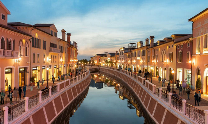 Florentia Village Outlet Mall
