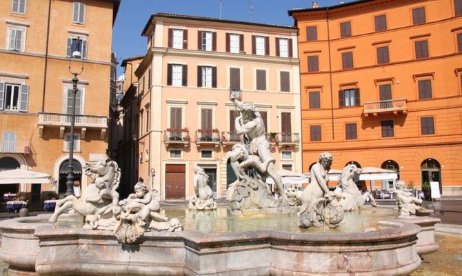 Fontana del Nettuno, Piazza Navona