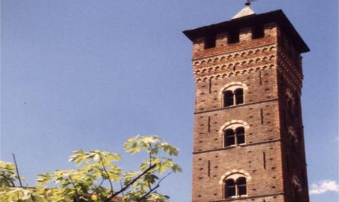 Asti, Torre Troyana o Torre Dell'Orologio