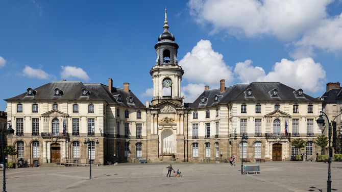 Facciata dell&amp;#39;hotel de Ville