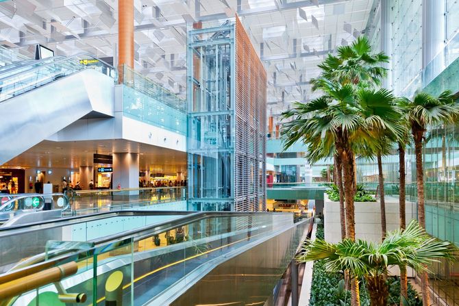 1 - Singapore – Changi