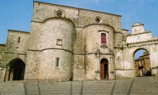 A Gerace la più grande Cattedrale della Calabria