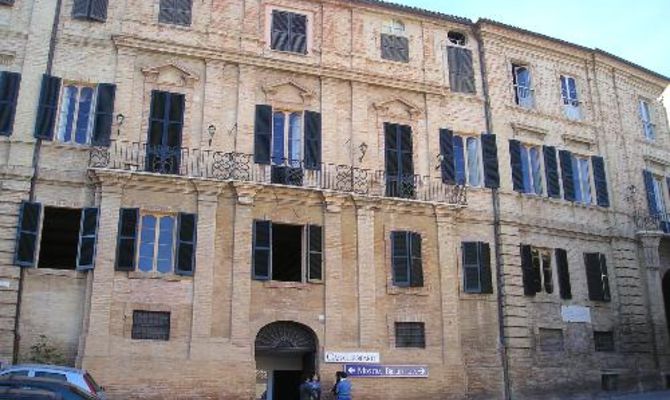 Recanati, Casa Leopardi