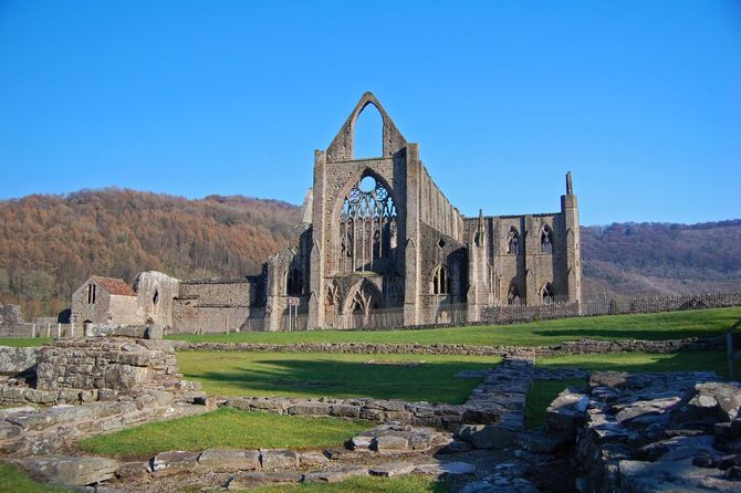 5 Le antiche rovine del Galles