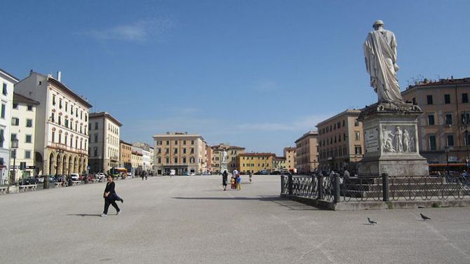 Lavorazione artiginale dei cesti di Buti foto