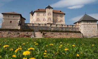 Castel Thun, una delle dimore più illustri d'Italia