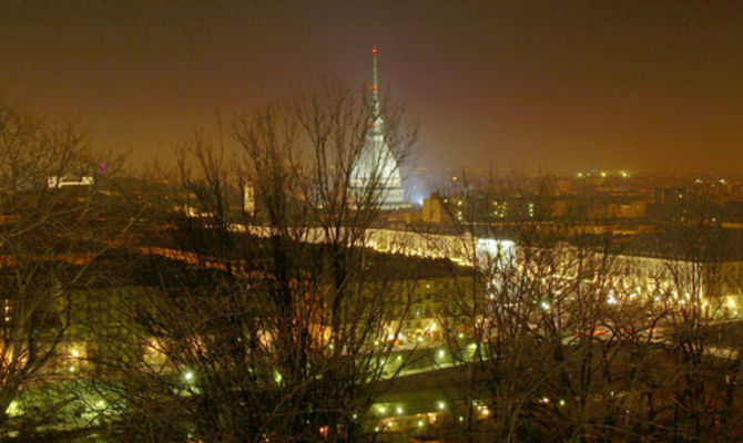 Torino by night