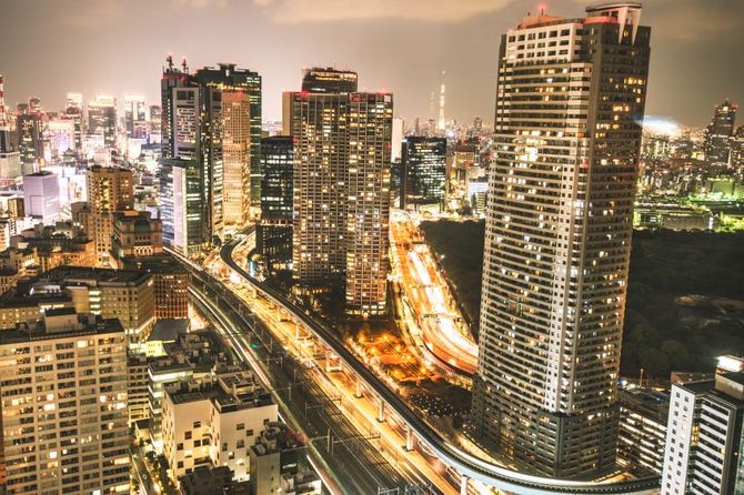 6 Tokyo