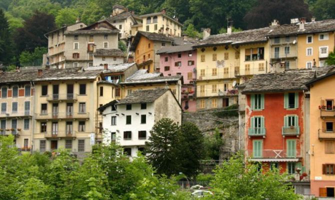 Veduta del borgo di Rosazza