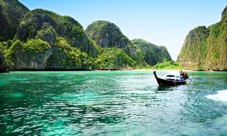 Thailandia, un bacio da sogno al Full Moon Party