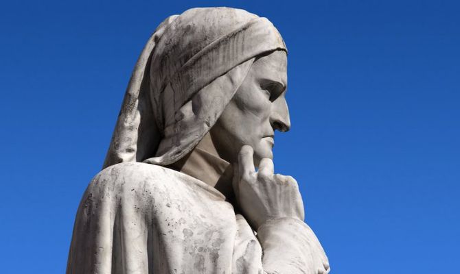 dante alighieri statua