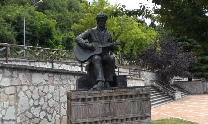  Statua, Lucio Battisti, rieti