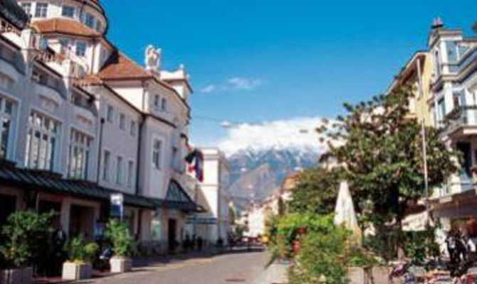 Merano Kurhaus