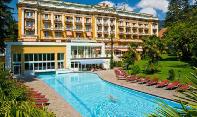 Piscina del Palace Hotel Spa di Merano
