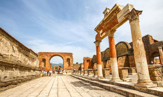 Pompei, i resti del bambino ucciso dall'eruzione