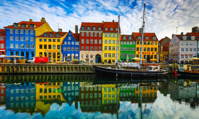 Nyhavn, case colorate 