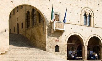 Montecassiano, romanticismo medievale nelle Marche