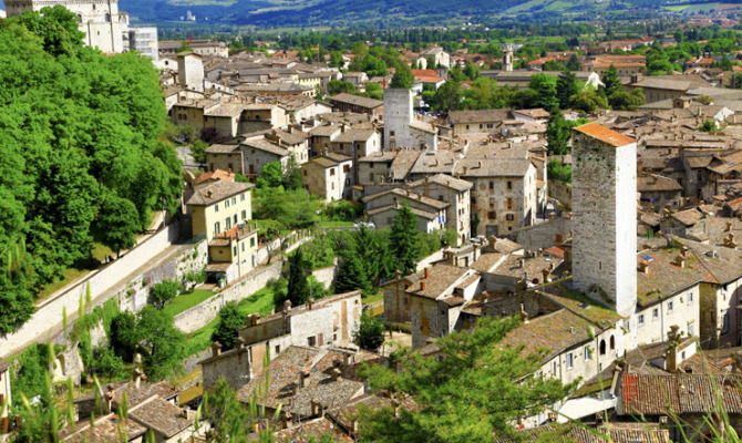 Vista su Gubbio