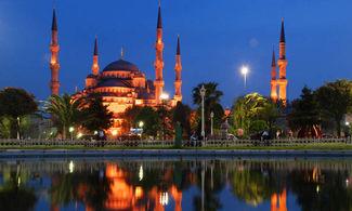 Istanbul: in battello sul Bosforo