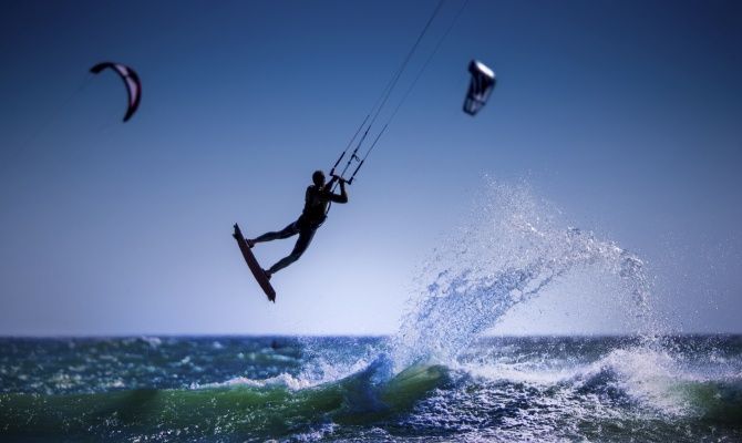 Kitesurfer in azione