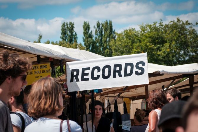 Mauerpark Flohmarkt