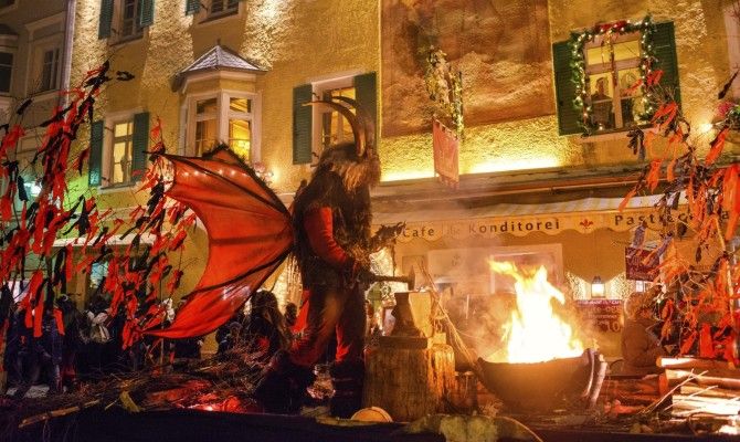 Krampus, maschere, folklore