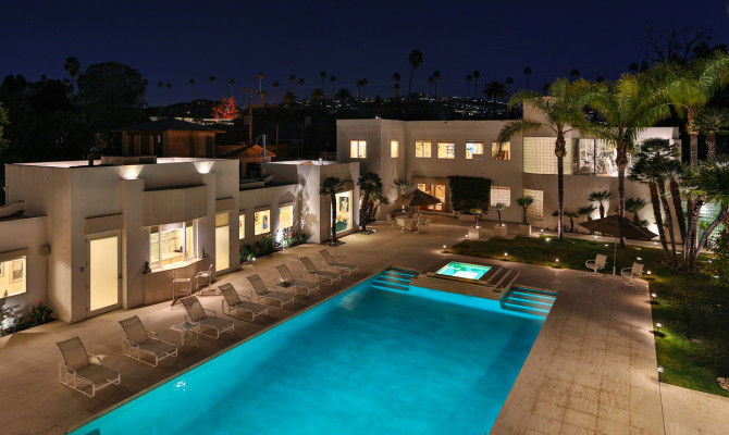 Piscina villa Jackie Collins